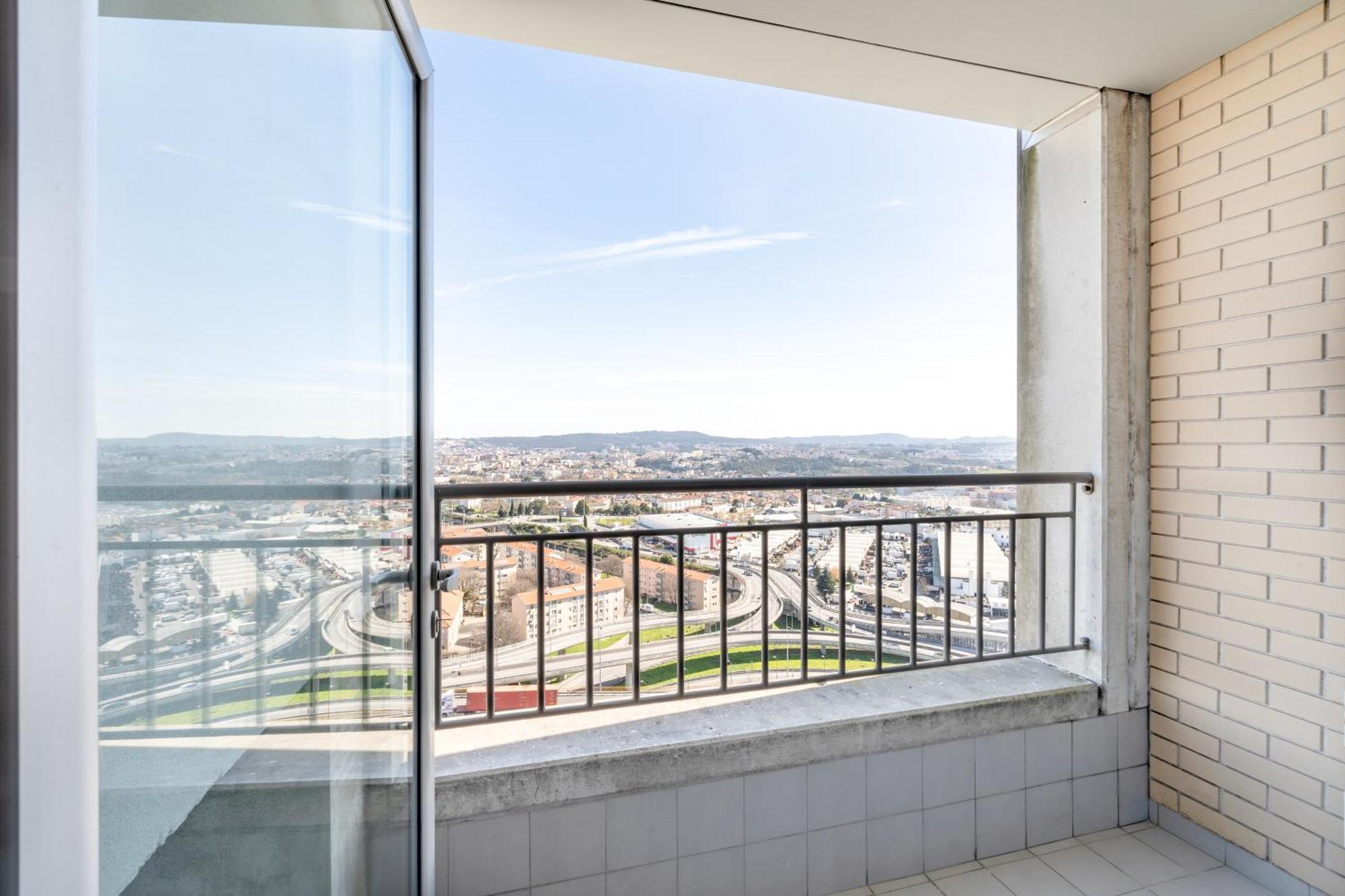 Viva Stadium Residence Studios Porto Luaran gambar