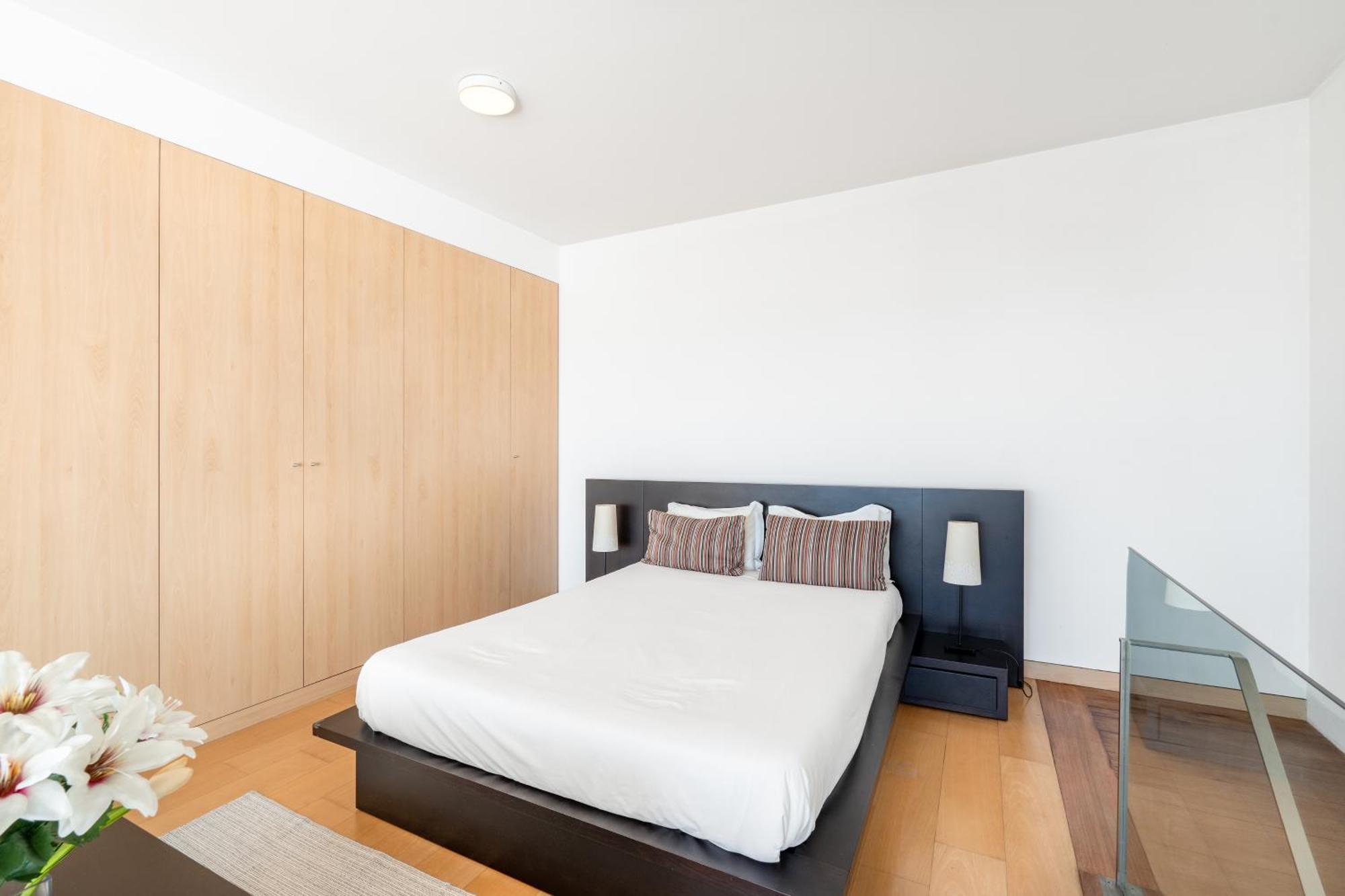 Viva Stadium Residence Studios Porto Luaran gambar